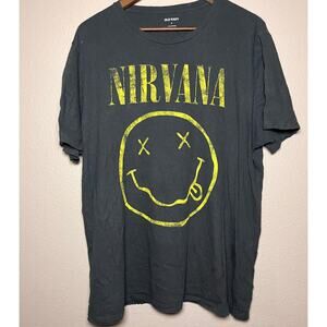 Old Navy ⚡ Nirvana Smiley Face Tee – Size XL